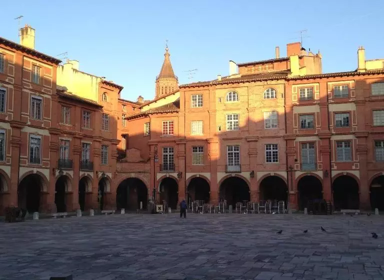 ホテル Hôtel Du Commerce