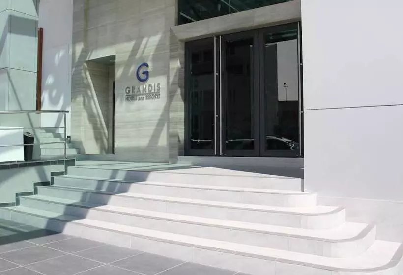 Hotel Grandis