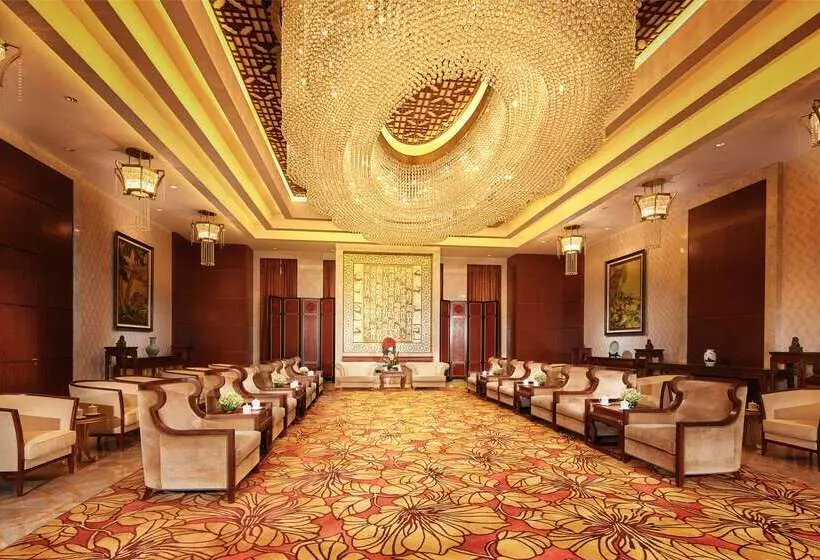 هتل Hilton Tianjin Eco City