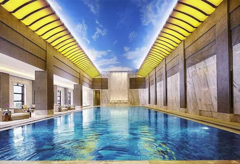 هتل Hilton Tianjin Eco City