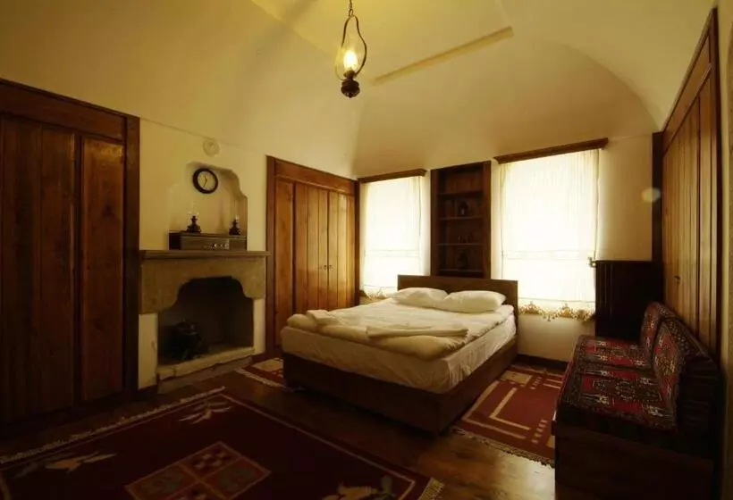 فندق Kardelen Konakları