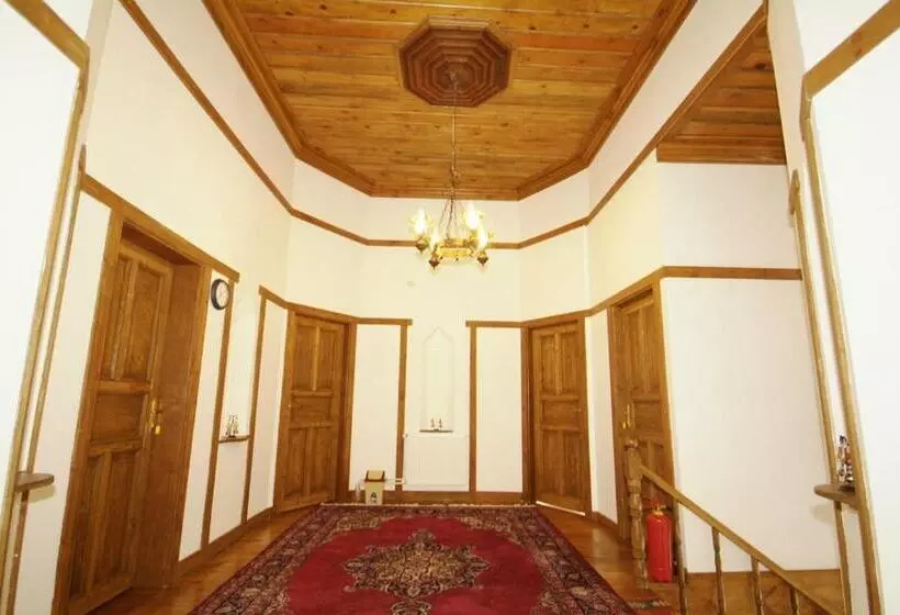 فندق Kardelen Konakları