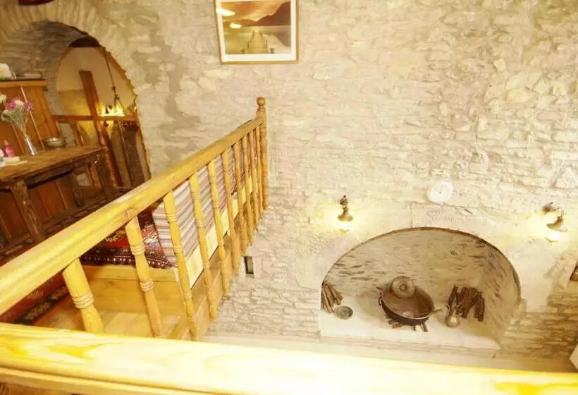 فندق Kardelen Konakları