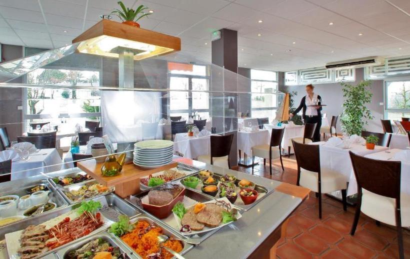 ホテル L Aquitaine   Cahors Sud