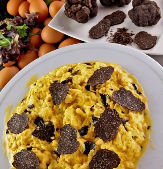 ホテル L Aquitaine Cahors Sud