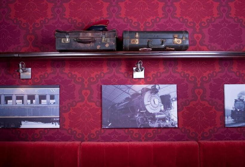 Отель Locomotiva