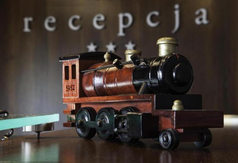 Отель Locomotiva