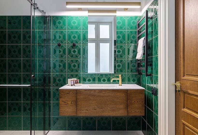 فندق On The Square