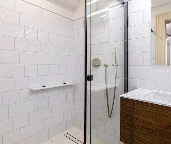 فندق On The Square