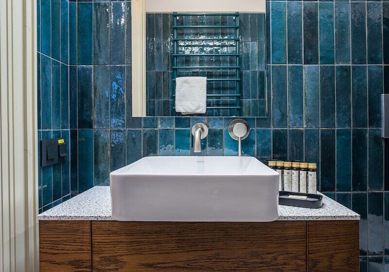 فندق On The Square