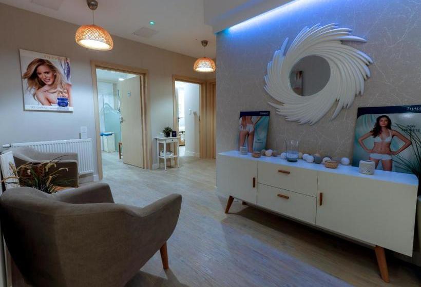 ホテル Pensjonat Luan