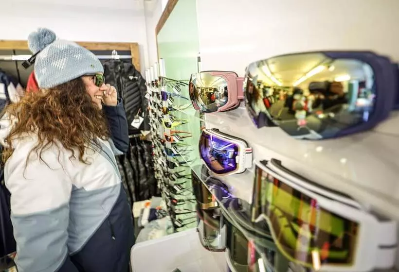 בית מלון כפרי Priva Alpine Lodge Lenzerheide