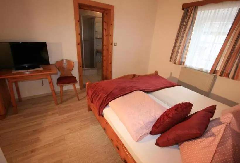 Отель Stadlwirt