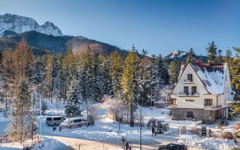 Hotel Zespół Dolina Białego Willa Pan Tadeusz