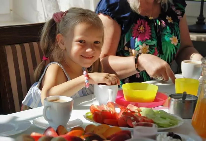 Hotel Zespół Dolina Białego Willa Pan Tadeusz