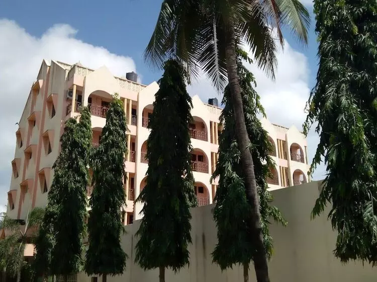 Lambada Holiday Resort