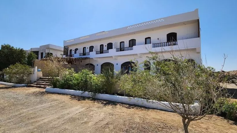 پانسیون Rayhana Guest House