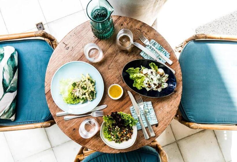 膳宿费 Adila Bali