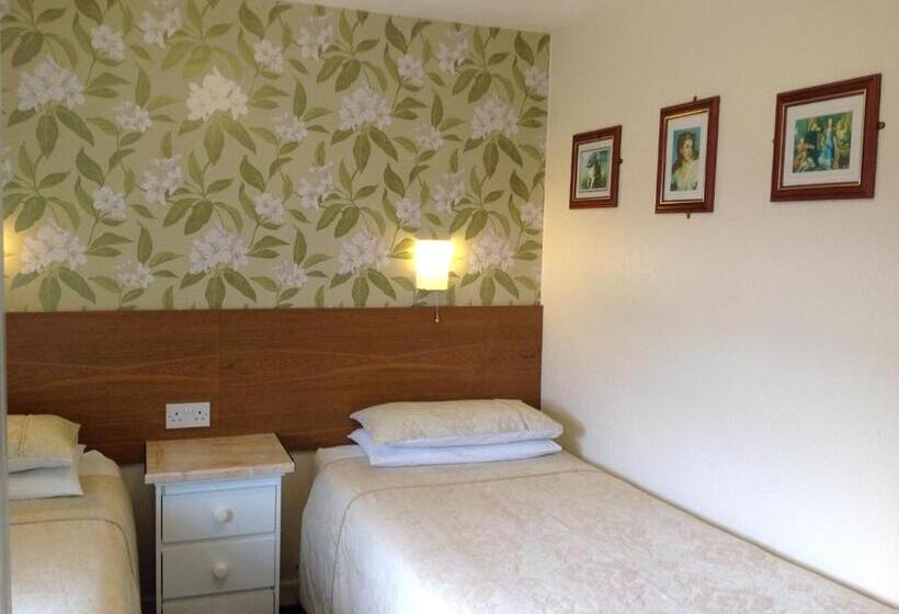 פנסיון Myrtle House