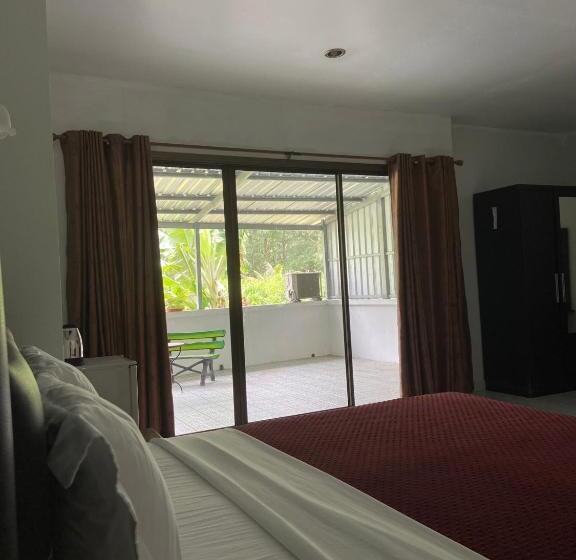 Pansiyon The Sandy House Khaolak