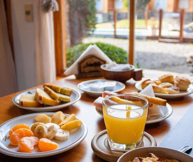 Herberge Hosteria Y Cabañas Posada Quinen