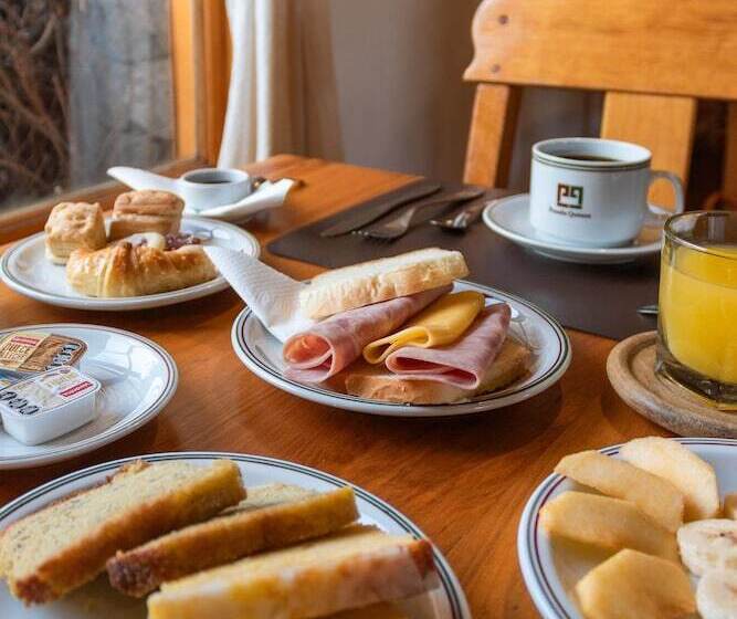 Herberge Hosteria Y Cabañas Posada Quinen