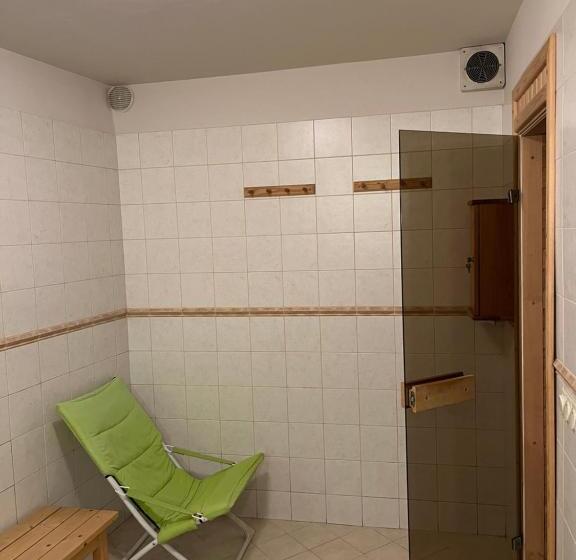 بنسيون Aranykert Vendégház