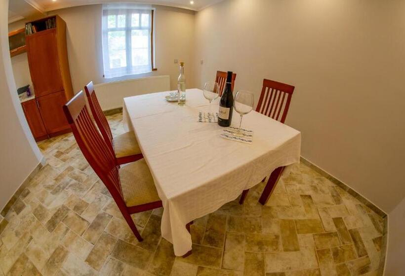 بنسيون Aranykert Vendégház