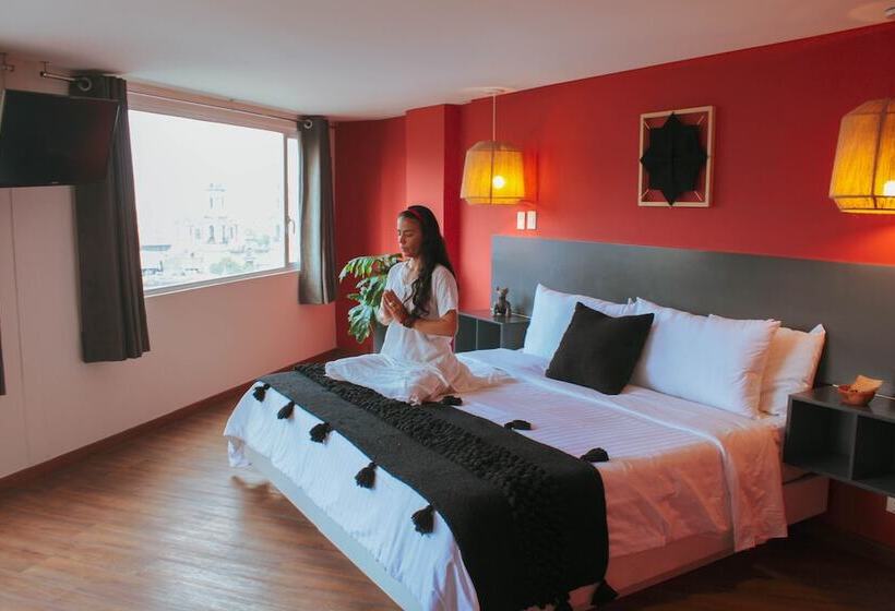 هتل B Urban Xaman By Fontán Reforma