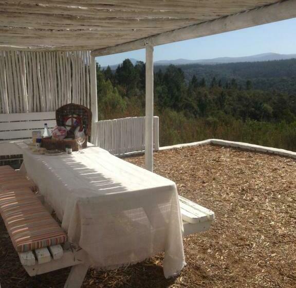 פנסיון Protea Wilds Retreat