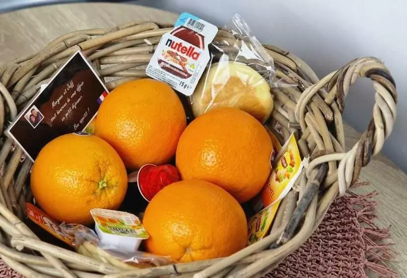 J.mo Home   Louvroil   Calme   Idéal Couple   Déplacement Pro