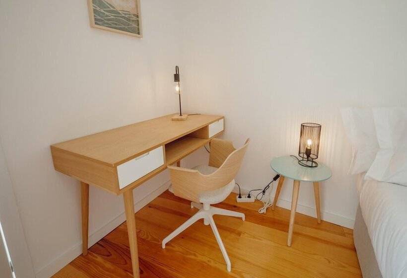 Courtyard Oporto Design Apartments By Vacationy