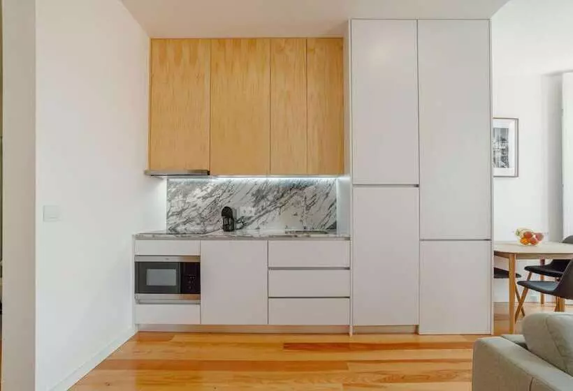 Courtyard Oporto Design Apartments By Vacationy