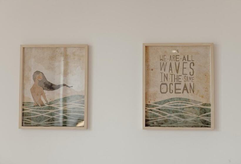 Courtyard Oporto Design Apartments By Vacationy