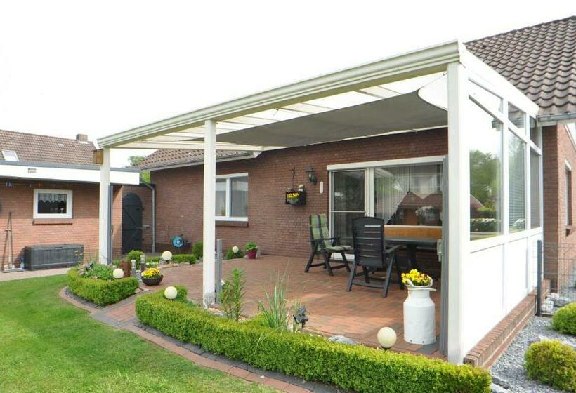 Ferienhaus Casjen 65345