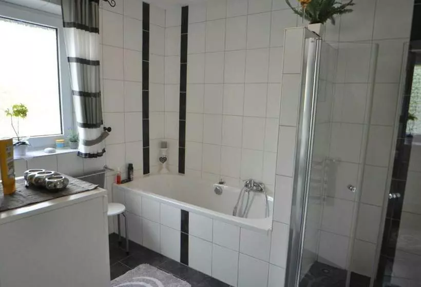 Ferienhaus Casjen 65345
