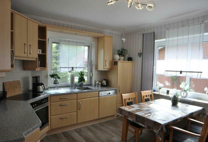 Ferienhaus Casjen 65345