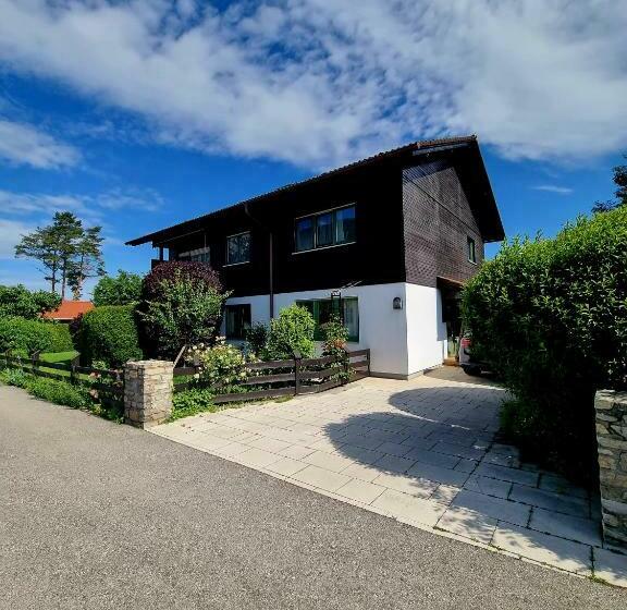 Ferienwohnung Staufenblick