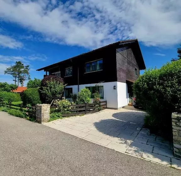 Ferienwohnung Staufenblick