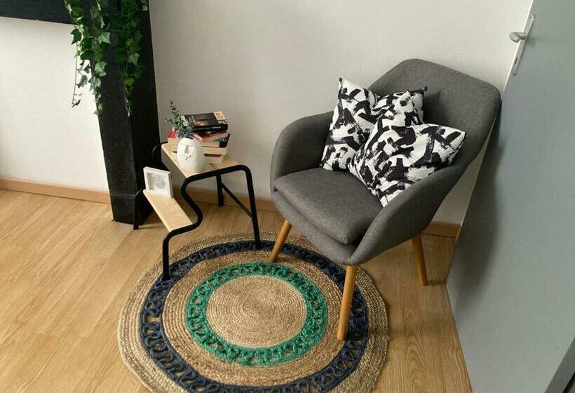 Spacieux Proche Zone Industrielle Tout Confort