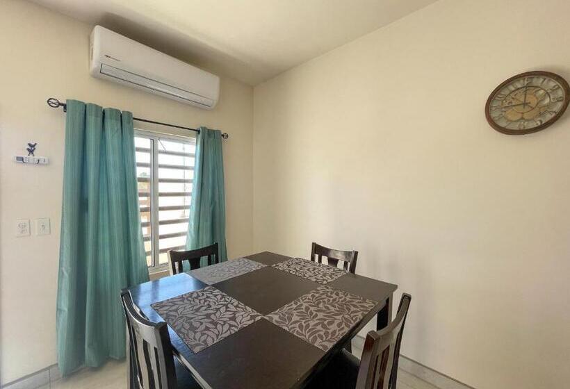 Spacious And Meets The Needs At Great Price 218