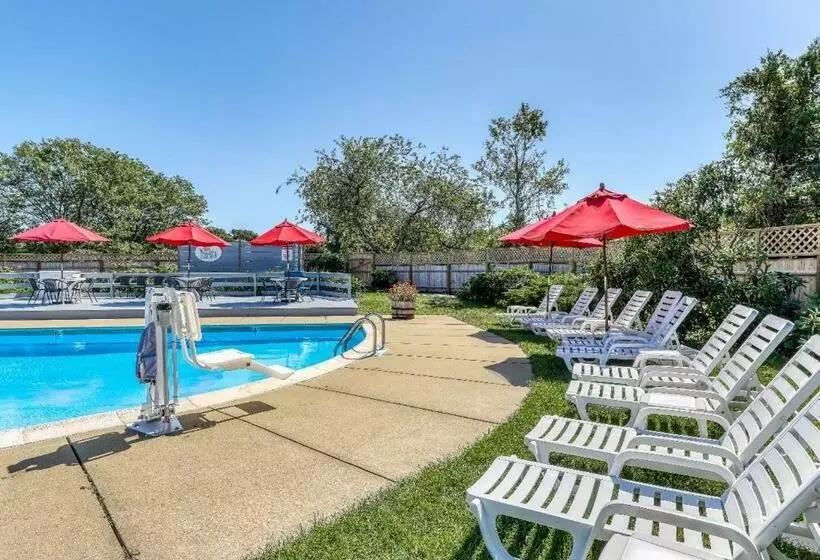 The Island Inn Condominiums By Dc