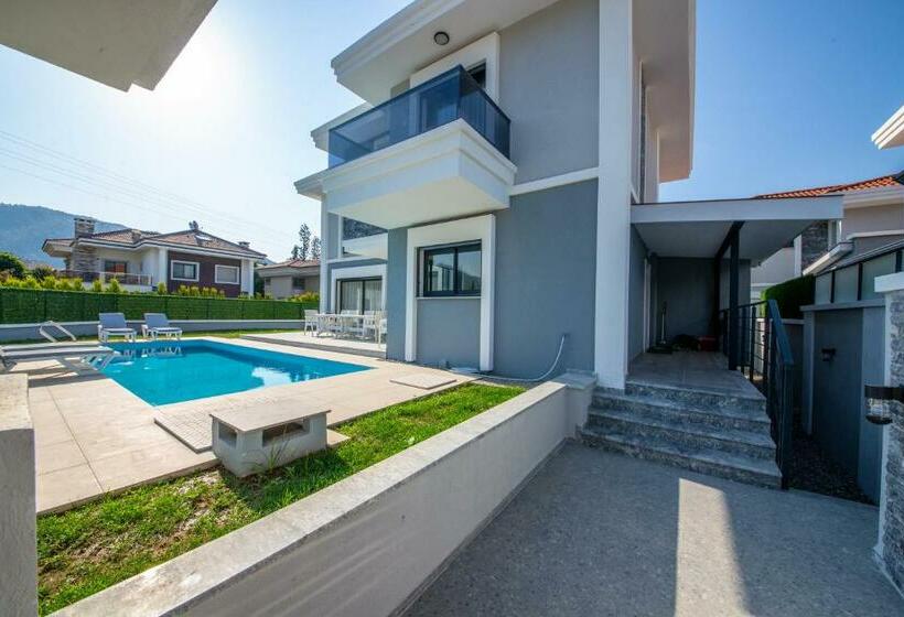 Villa Angel B Camdibi Marmaris Family Only