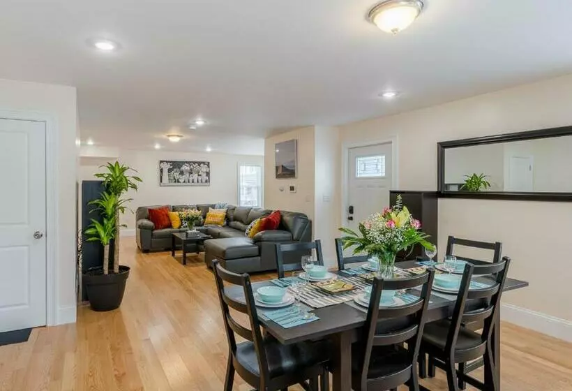 37   Spring Getaway Early Bird 10 Percent !greater Boston Cozy Townhouse