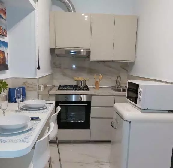 Esther S Bungalow
