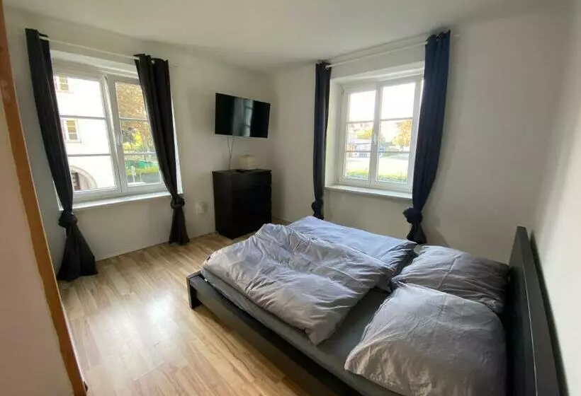 Gemütliche Wohnung In Zentraler Lage