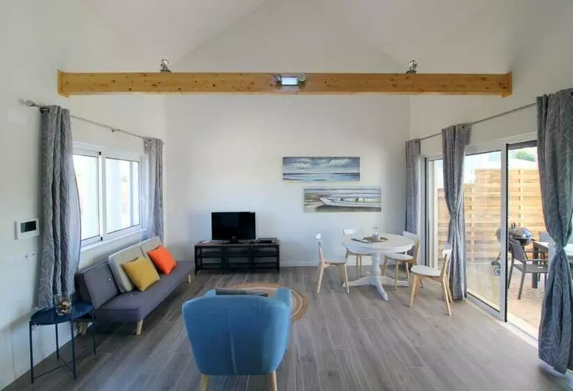 Semi Detached Villa With Pool In Rural Setting