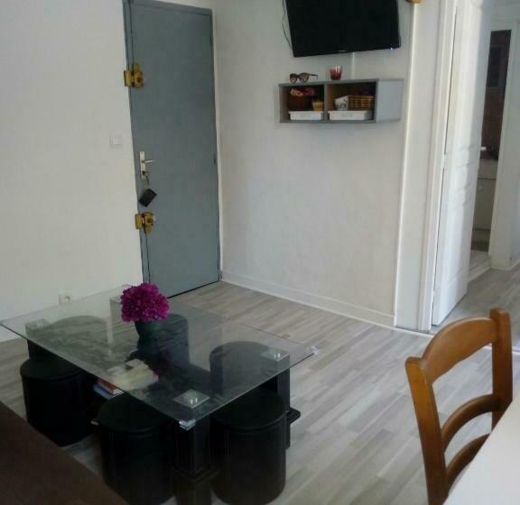 42m2 Bel Appart Centre Ville Proche Plage Très Bien équipé