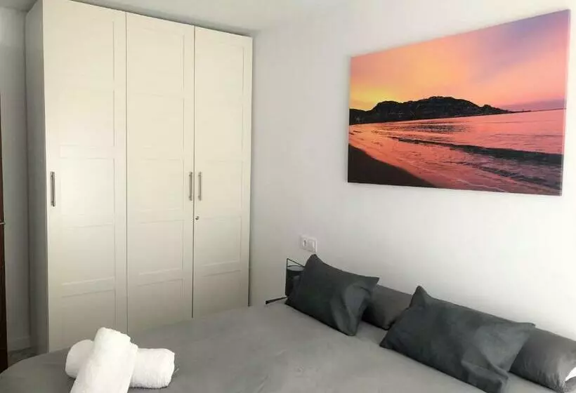 Apartamento Renovado En Barrio De Los Pescadores