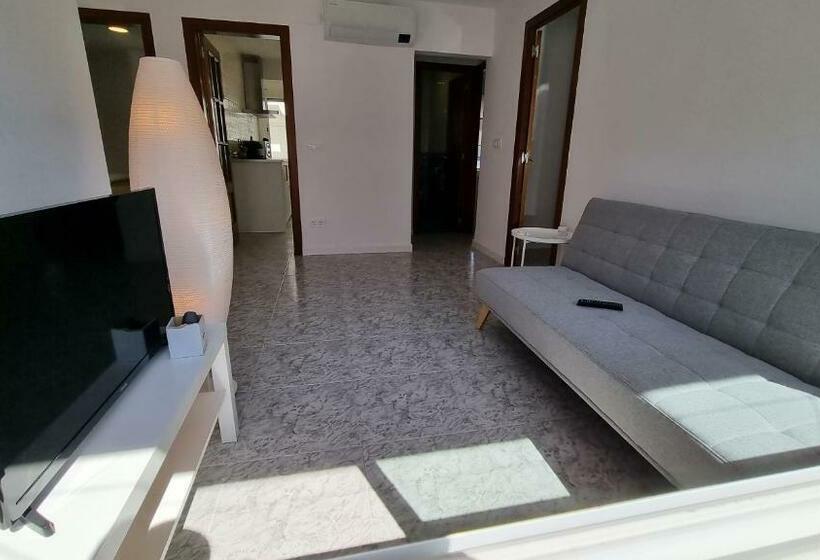 Apartamento Renovado En Barrio De Los Pescadores